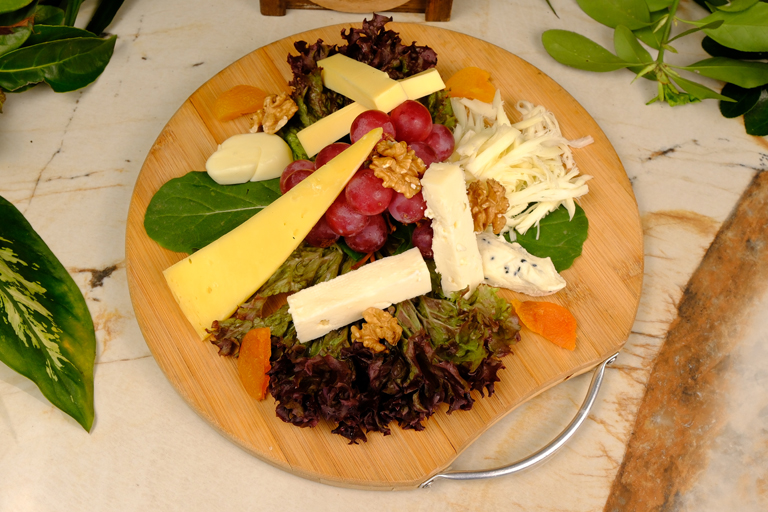 PEYNİR TABAĞI (2 KİŞİLİK) - CHEESE PLATE