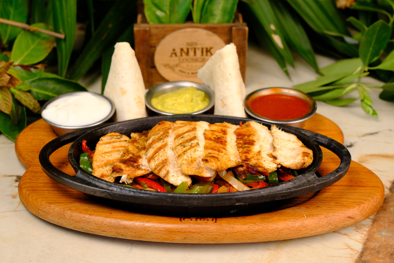 TAVUK FAJITA - CHICKEN FAJITA